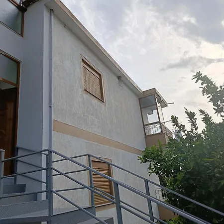 La Casa Della Nonna شقة